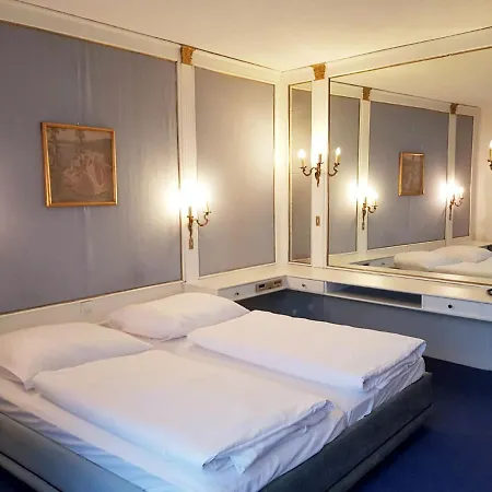 Hotel Parkhotel Deutsches Haus 3*